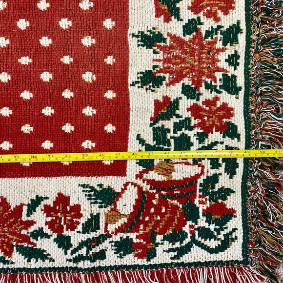 Christmas woven hearth rug, festive entry floor mat, fringed handmade - Picture 9 of 10